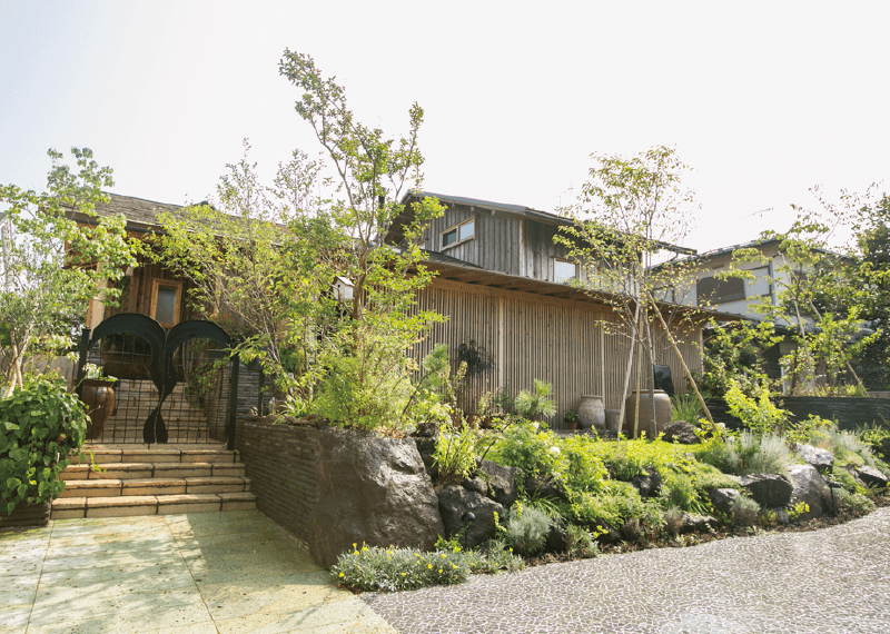 鎌倉の七里ガ浜にあるコンセプトハウス アン・ジューの外観